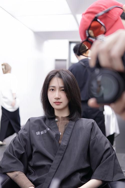 日式齐肩发型_日式齐肩发，简约好打理！