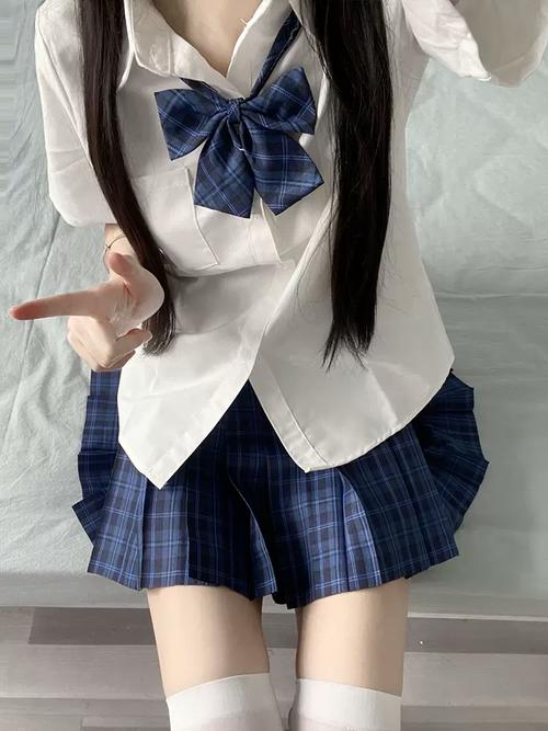 jk短裙百褶裙女_展现青春活力,时尚个性必备 jk短裙百褶裙女_展现青春活力,时尚个性必备