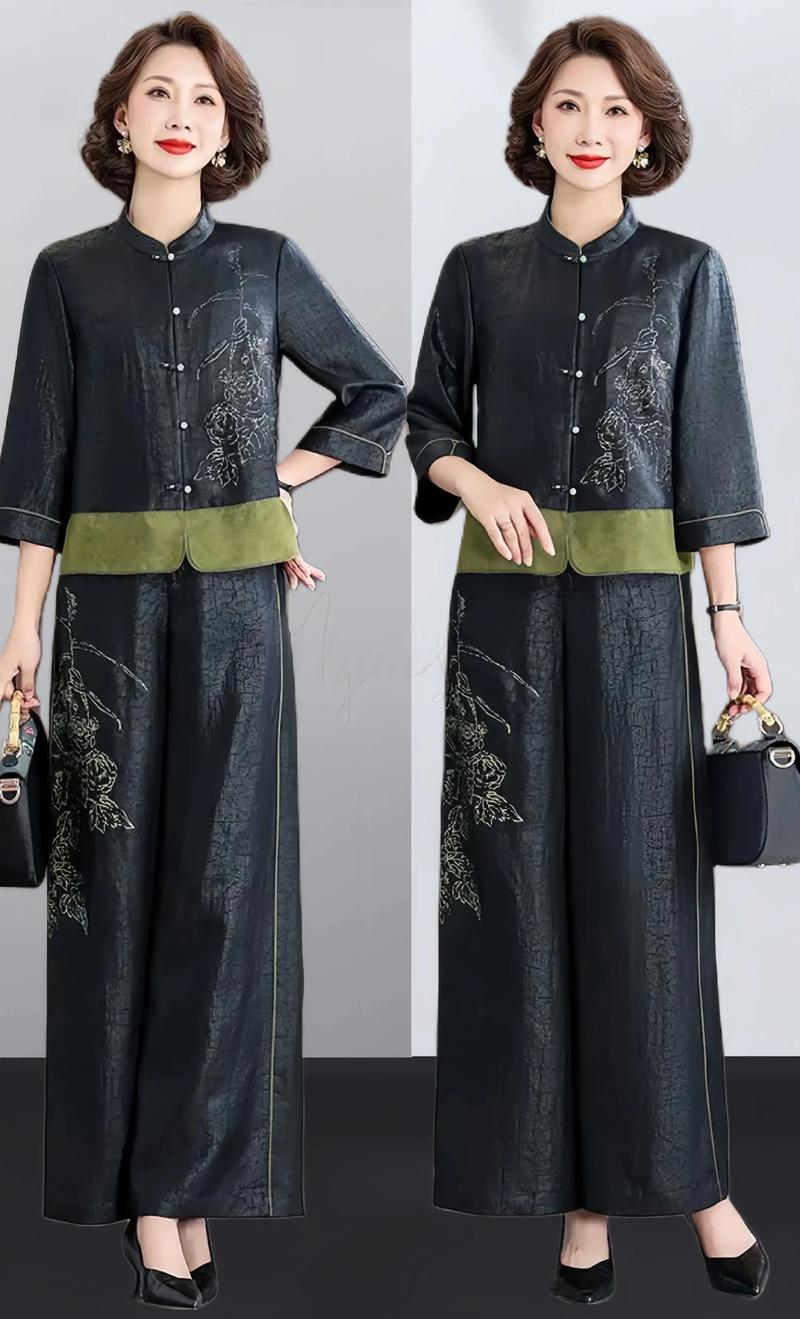 香云纱连衣裙外套搭配_与深色或冷色调搭配显时尚 香云纱连衣裙外套搭配_与深色或冷色调搭配显时尚