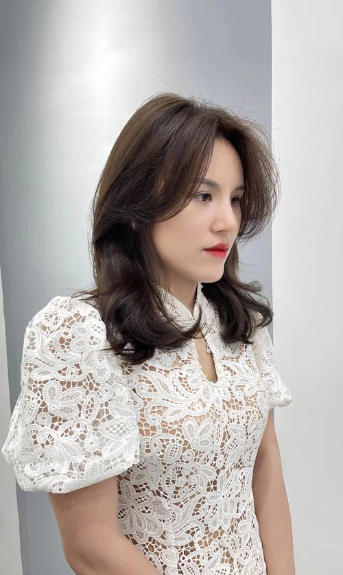 鹅蛋脸适合的最佳发型_短发扎发长发选哪个? 鹅蛋脸适合的最佳发型_短发扎发长发选哪个?