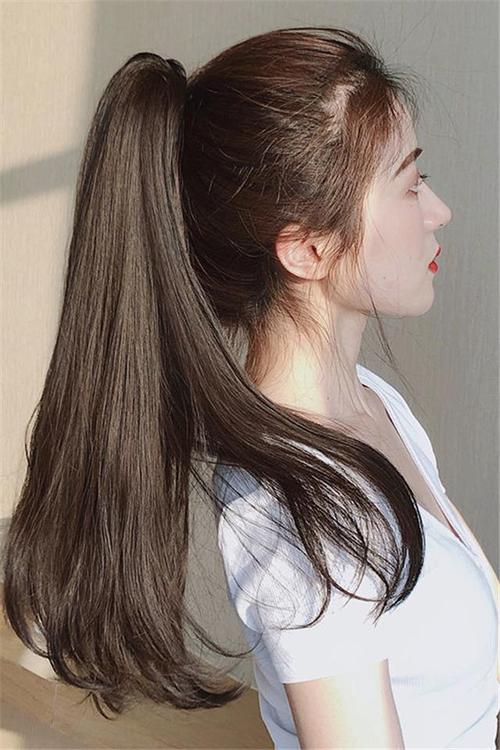 超紧高马尾_高马尾扎法多样，利落柔美全搞定！