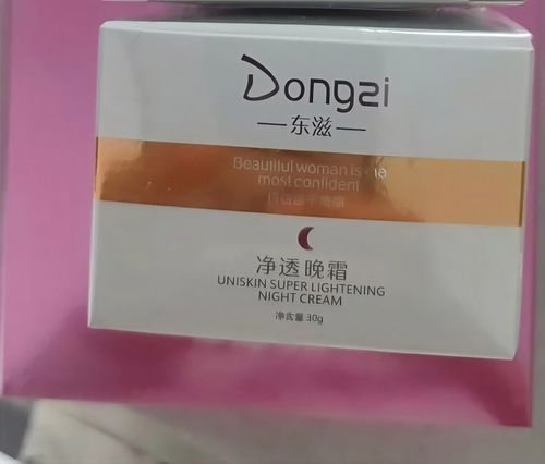 先涂精华液还是爽肤水_爽肤水精华液护肤小窍门