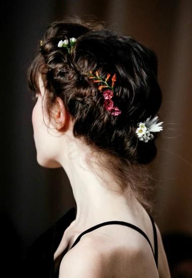 短发双马尾的10种扎法_高马尾双马尾，发型百变，展现魅力