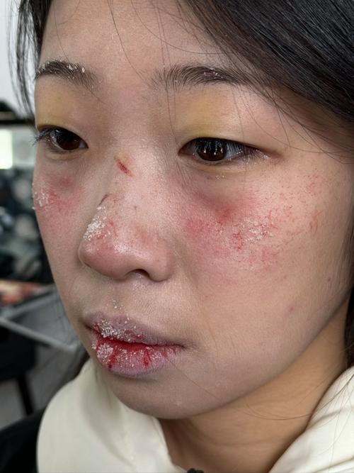 长期不化妆皮肤会变差吗_成分双面影响护肤,健康生活更关键 长期不化妆皮肤会变差吗_成分双面影响护肤,健康生活更关键