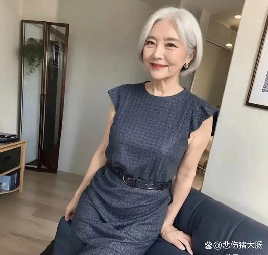 旧上海太太发型_自然白发+简约穿搭,优雅不输年轻人 旧上海太太发型_自然白发+简约穿搭,优雅不输年轻人