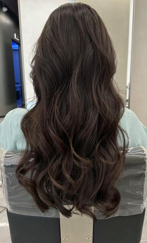 不怎么需要打理的发型_选对发型显脸小,发质脸型都重要 不怎么需要打理的发型_选对发型显脸小,发质脸型都重要