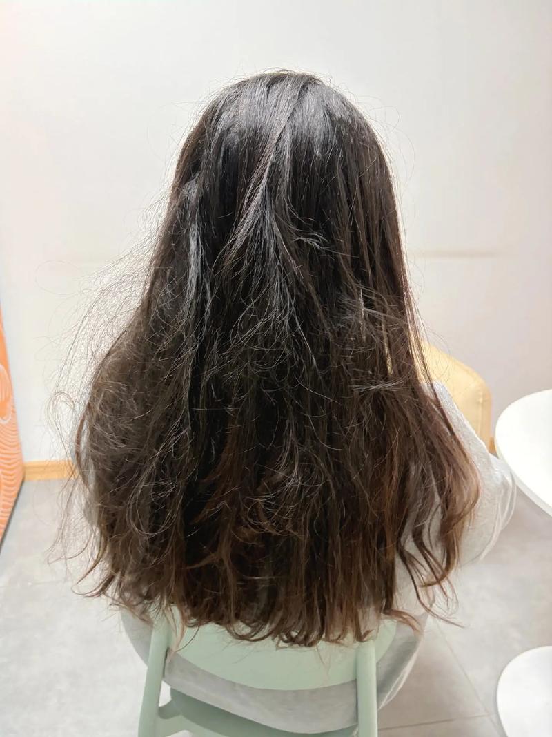 刚烫的头发不卷了怎么办_烫发湿发不卷怎么办? 刚烫的头发不卷了怎么办_烫发湿发不卷怎么办?