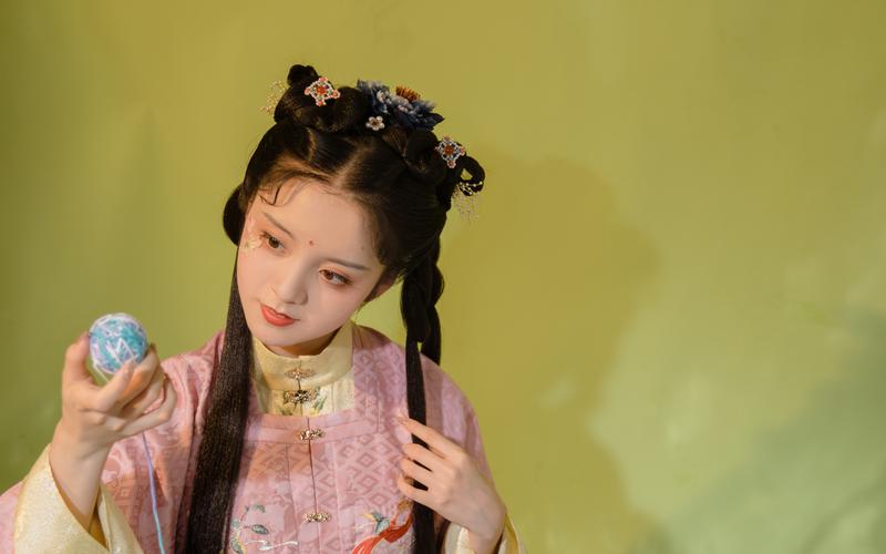 明制发型最经典十款_明代女子秀美头饰 明制发型最经典十款_明代女子秀美头饰