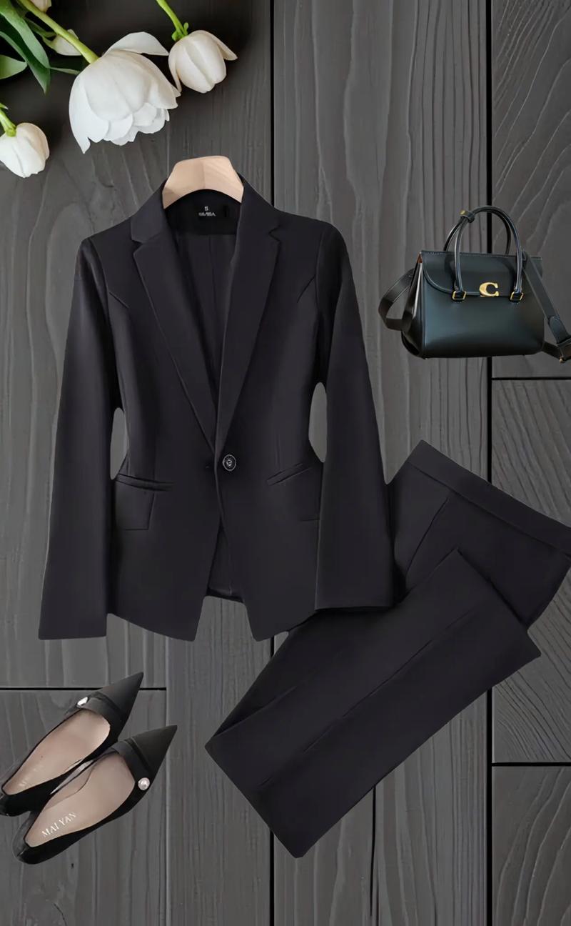 女士黑西装的最佳配色_黑色西装搭对衣，高级感轻松拿！