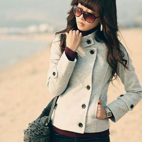 黑短款呢大衣下身搭配_显瘦显气质穿搭指南