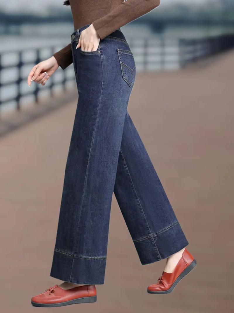 50岁女性适合穿牛仔裤吗_50岁女性穿牛仔裤，显瘦显气质！