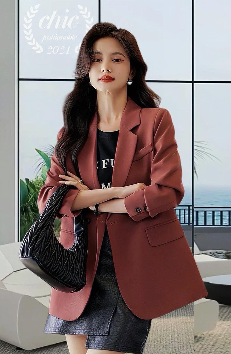 小西装适合什么年龄穿_各年龄段的时尚密码