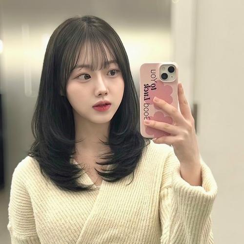 女头发型直发内扣大全_直发内扣好打理，显气质显高级