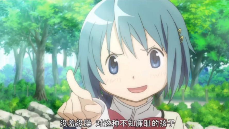 沙耶香发型的正确扎法_鲨鱼夹发型教程，快速变身时尚达人