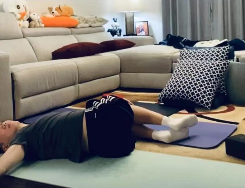 上门瑜伽健身私教可以玩吗_健身外卖私教上门，选对保安全！