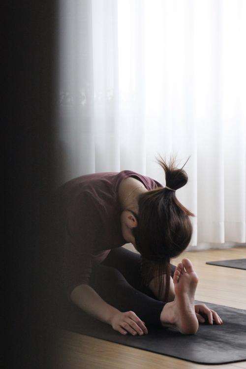 很享受练完瑜伽的感觉_身心合一,追求平静与和谐 很享受练完瑜伽的感觉_身心合一,追求平静与和谐