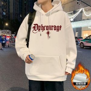 带帽卫衣怎么搭配带帽外套_外套卫衣帽子怎么搭？3种方式解锁街头风！