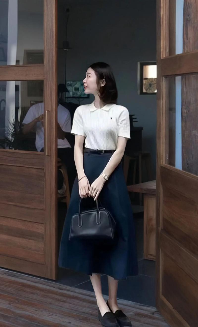 棉麻半身裙配什么上衣_百搭舒适，夏日时尚必备！