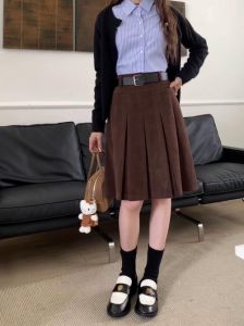 灯芯绒裙搭配_秋冬高级时尚，层次感十足！