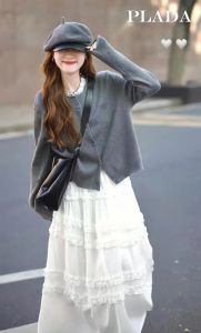 带亮片的上衣怎么搭配_银色亮片上衣搭出百变高级感！