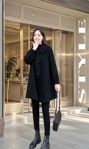 毛呢大衣配啥裤子好看_冬季穿搭技巧