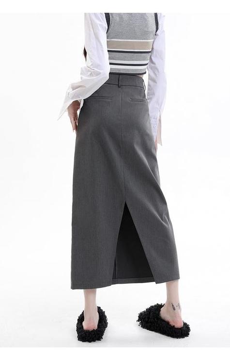 深灰色百褶裙怎么搭配夏天_深灰百褶裙 夏日百搭显高级