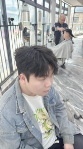 想试试自己适合什么发型怎么办_选对发型，脸型发质都好看！