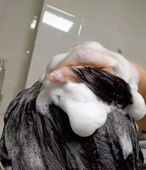 做好的发型洗完头就没了_烫发没做好,卷度才塌,别怪洗发水! 做好的发型洗完头就没了_烫发没做好,卷度才塌,别怪洗发水!