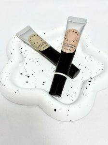 红血丝用深色还是浅色遮瑕_绿色遮瑕中和红血丝，深色遮瑕慎用配肤色