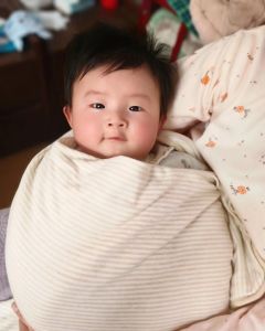 0到1岁婴儿发型女_舒适易打理可爱发型推荐