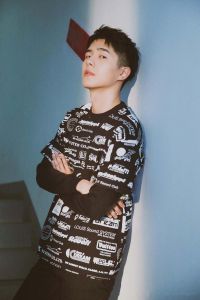 刘昊然清爽短发，时尚易打理，夏日常青！