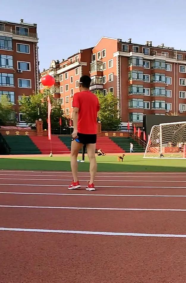 宁哥有氧运动训练动作_徒手运动+合理饮食，安全瘦身