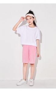 洛米裤搭配什么上衣好看_秋冬百搭时尚，提升高级感！