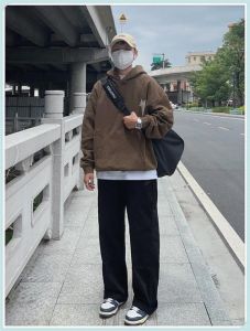 男运动裤配什么上衣外套_运动裤配T恤Polo衫背心等上衣，穿出个性时尚感！