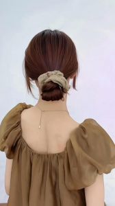 用一根橡皮筋扎头发_马尾丸子编发全教程