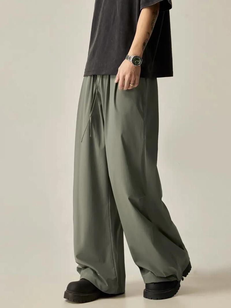 灰绿色裤子最佳配色表_绿色裤子百搭时尚,搭配多款上衣打造不同风格 灰绿色裤子最佳配色表_绿色裤子百搭时尚,搭配多款上衣打造不同风格