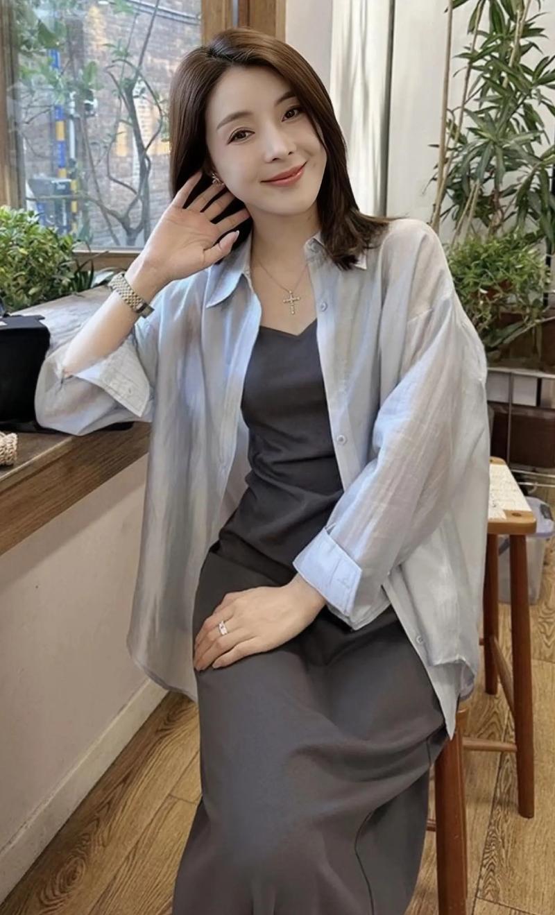 给小个子瘦脸型女人搭配衣服_小个子瘦脸女生穿搭技巧，显高又时尚！