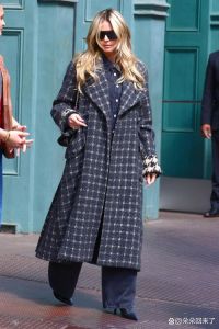 尖头短靴最佳搭配裤子_九分裤配短靴显高显瘦，轻松时髦！