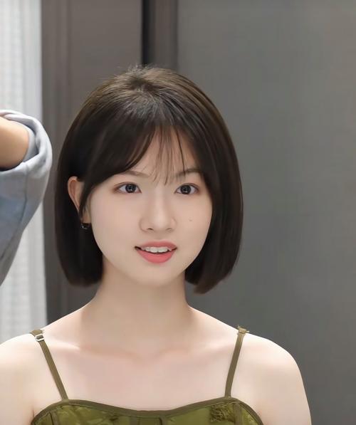 身高1.6米适合什么发型_1.6米身高选发型,Bob头短发显气质 身高1.6米适合什么发型_1.6米身高选发型,Bob头短发显气质