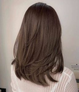 没脖子脸小的人适合什么发型_显脸小又气质