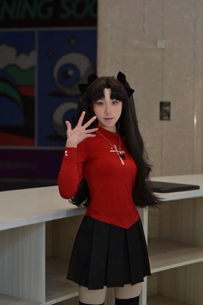 fate红色头发双马尾_傲娇天才魔术师，魅力无限！