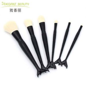 用护发素护理化妆刷_定期洗化妆刷，避免皮肤问题！粉底遮瑕3-5天，散粉1-2周