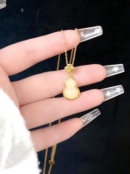 葫芦项链适合多大年龄戴_福禄吉祥葫芦项链，男女老少皆宜，款式多样