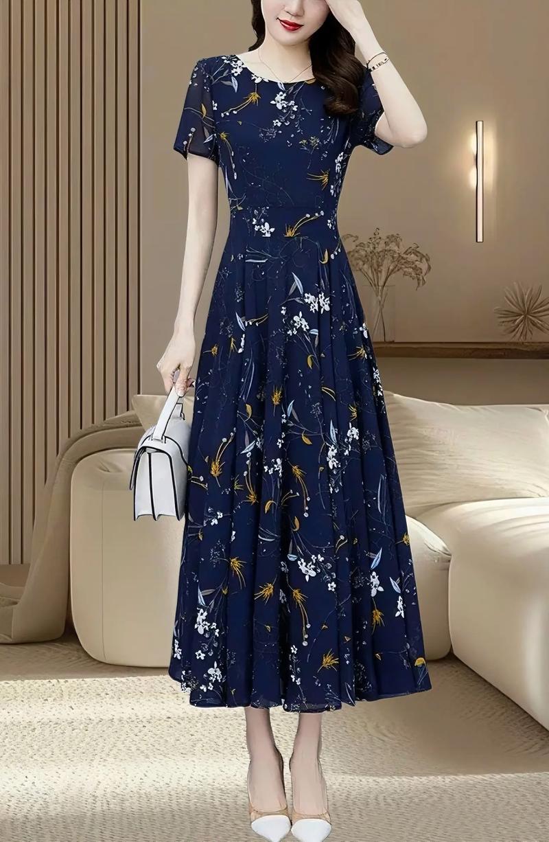 A连衣裙款式特征_小个子穿A字裙显高显瘦，约会工作都好看！