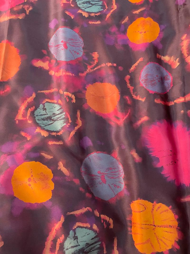 满分真丝香云纱是什么面料_传统染织珍品,天然舒适有传承 满分真丝香云纱是什么面料_传统染织珍品,天然舒适有传承