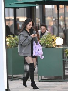 细跟尖头短靴搭配裤子_尖头短靴显高显瘦 秋冬必备百搭