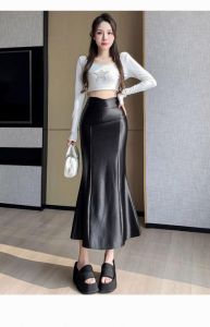 鎏金色半身裙配什么上衣_金色半裙搭上衣，显高贵显时尚