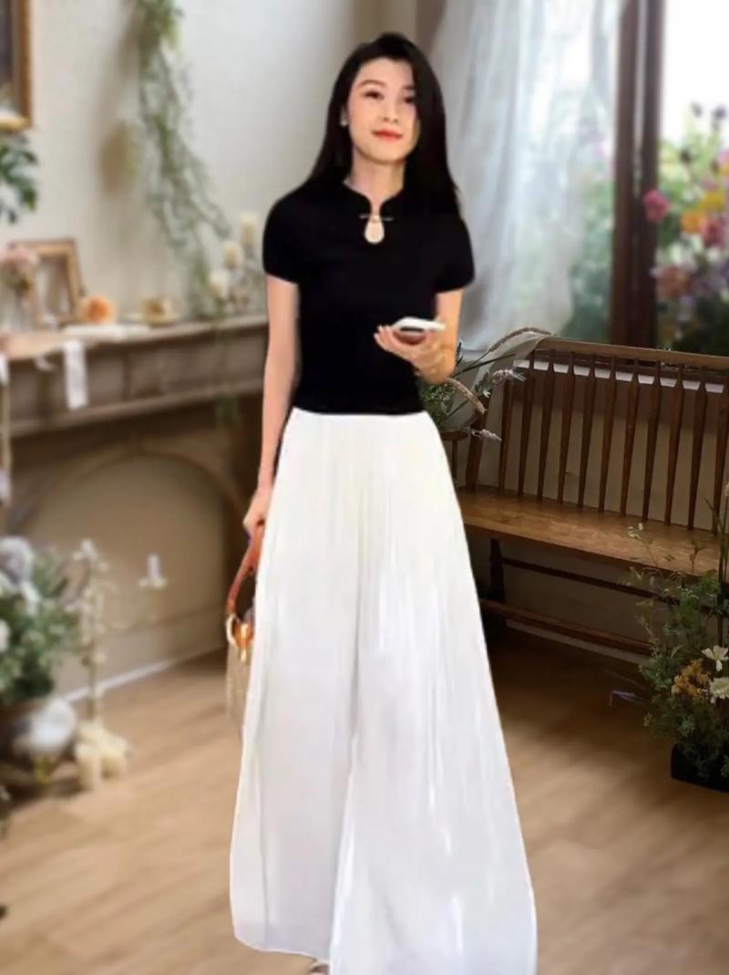 裤裙子配什么上衣好看_裤裙搭T恤衬衫针织衫外套，时尚百搭！