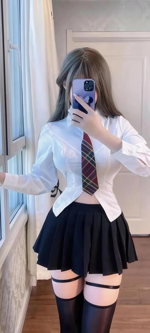 和jk女生约会穿搭_男生穿什么避免尴尬？