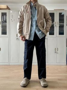 行政夹克搭配什么裤子_显品味，分场合